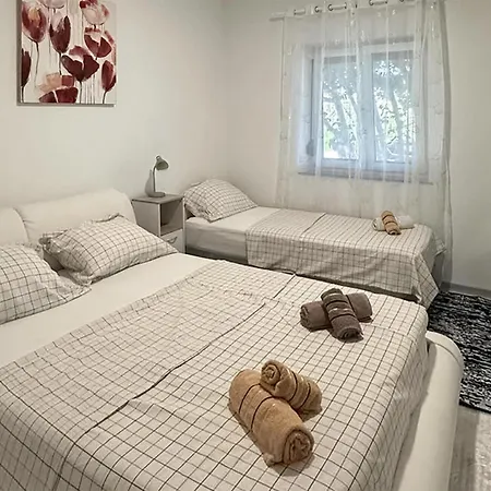 Amazing In With Wifi *