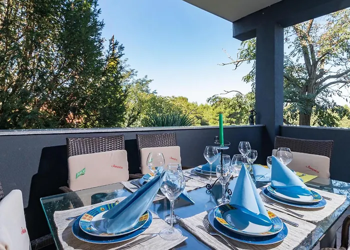 Amazing In With Wifi Pula