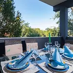 2 Bedroom Lovely In Pula